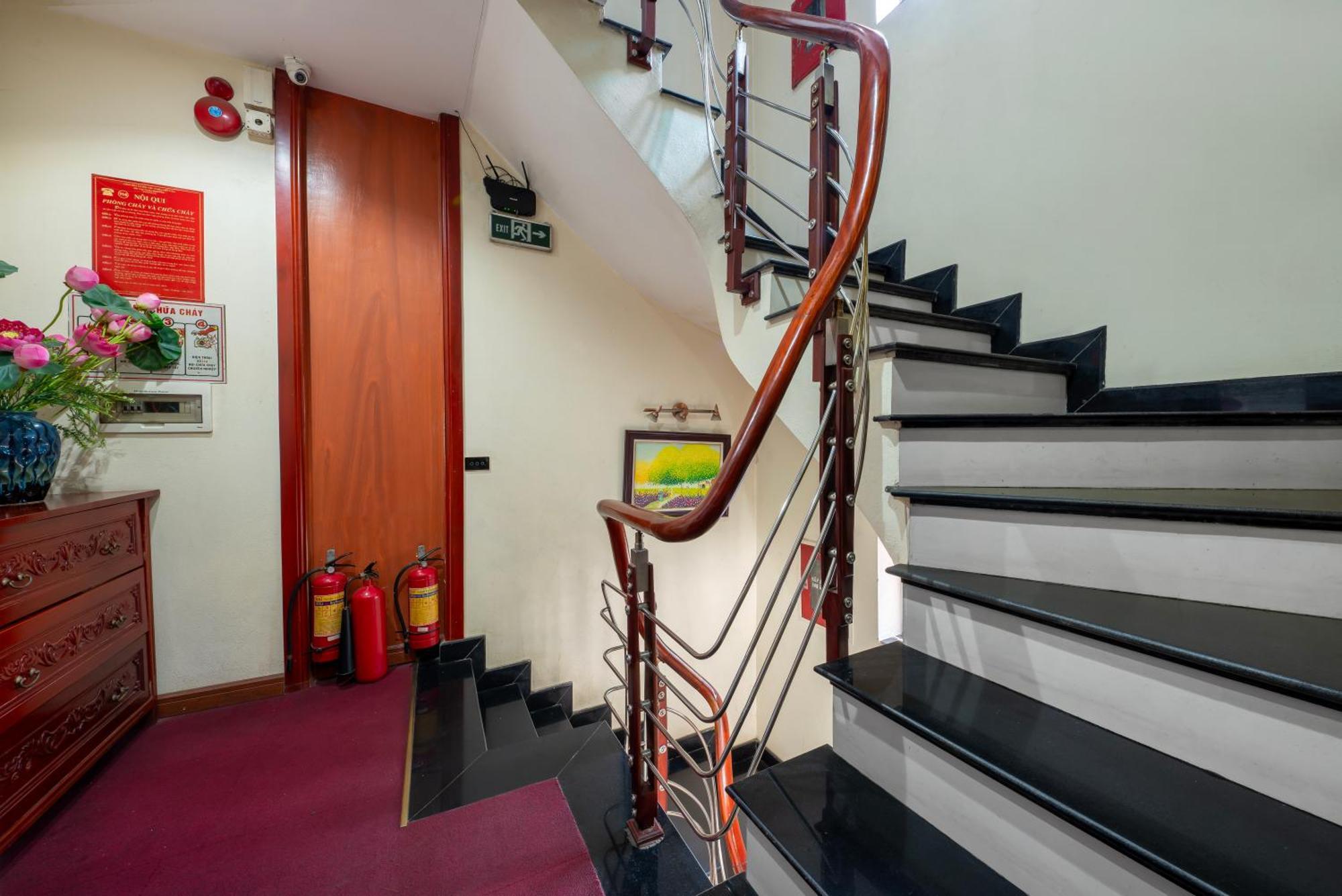 Hanoi Airport Hotel - Convenient & Friendly Noi Bai Exterior foto